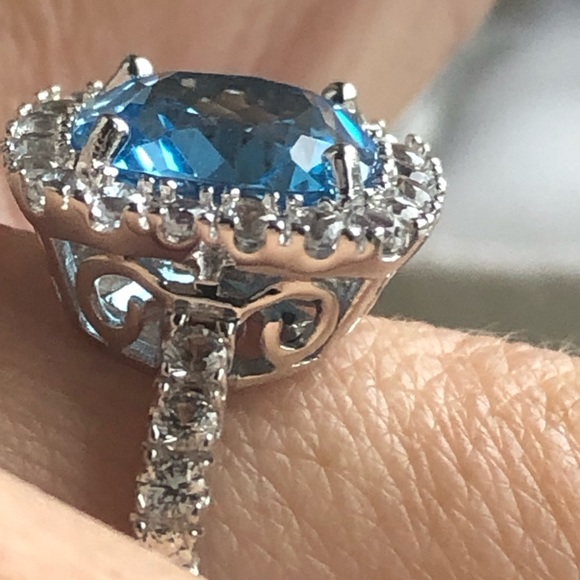 Blue topaz 4.66 carat diamond pave cocktail ring - gorgeous- size 7.25 -sterling - Picture 3 of 6